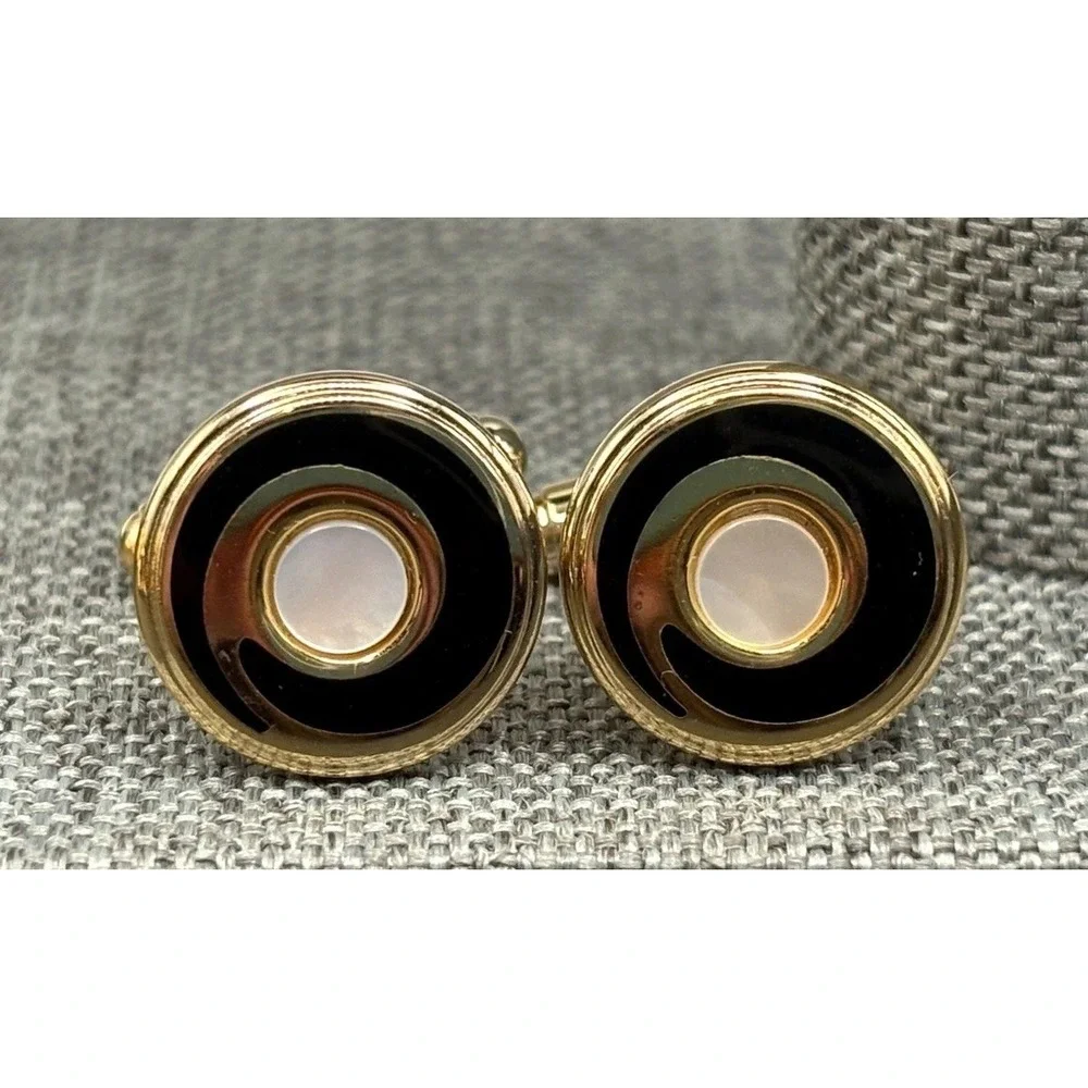 Vintage Mother of Pearl Black Enamel Swirl Round Cufflinks Gold Tone